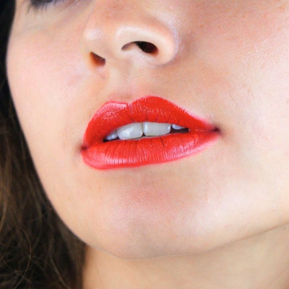 Comment bien appliquer votre rouge à lèvres rouge Clever Beauty ?